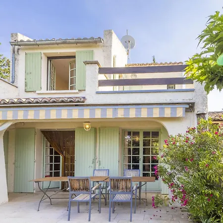 Les Oliviers Villa *