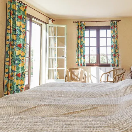 Les Oliviers Villa *